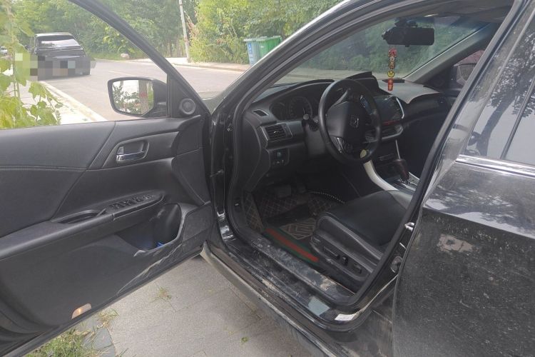 Used Honda Accord 2014 2.0L EX Luxury Edition Driver Seat