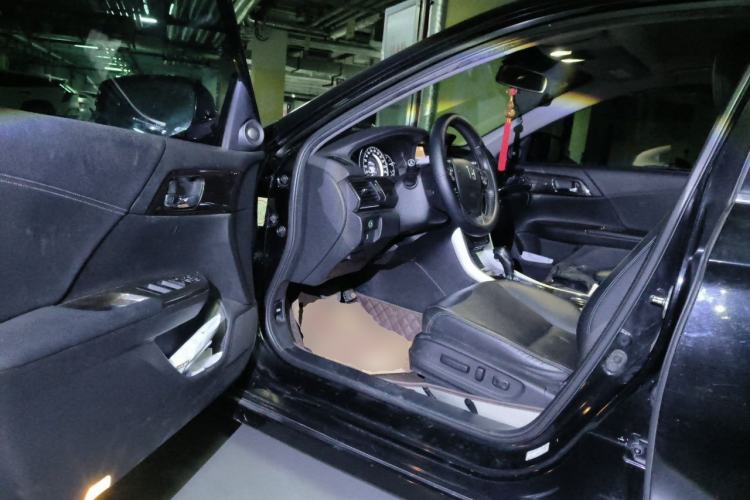 Used Honda Accord 2014 2.4L EX Luxury Edition Driver Seat