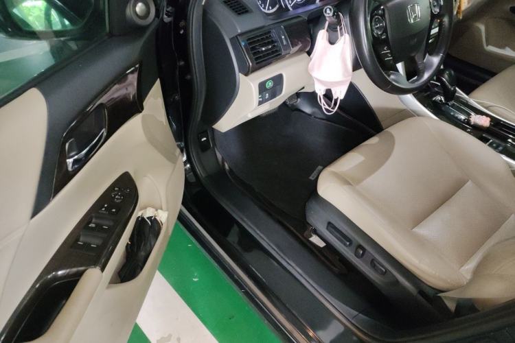 Used Honda Accord 2014 2.4L EX Luxury Edition Driver Seat