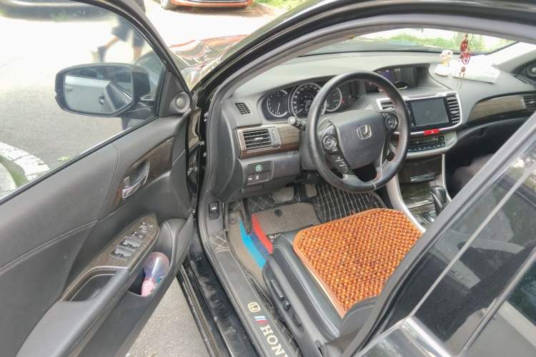 Used Honda Accord 2014 2.4L EX Luxury Edition Driver Seat