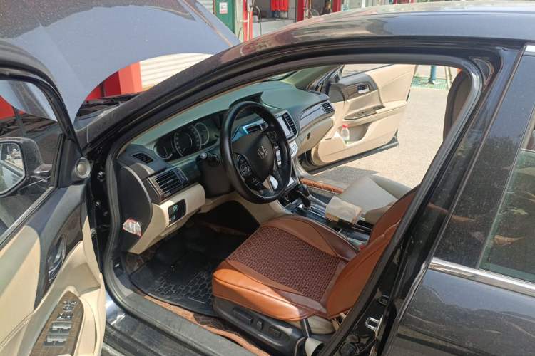 Used Honda Accord 2014 2.4L EX Luxury Edition Driver Seat