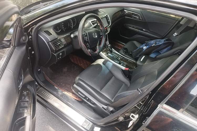 Used Honda Accord 2014 2.4L EX Luxury Edition Driver Seat