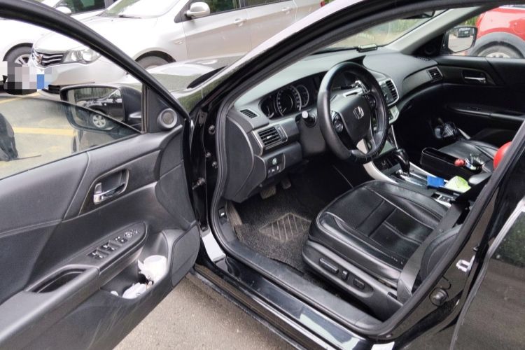 Used Honda Accord 2014 2.0L EX Luxury Edition Driver Seat