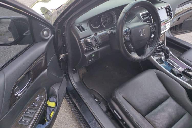 Used Honda Accord 2014 2.4L EX Luxury Edition Driver Seat