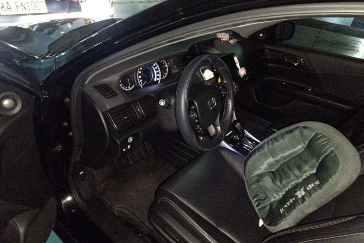 Used Honda Accord 2014 2.4L EX Luxury Edition Driver Seat