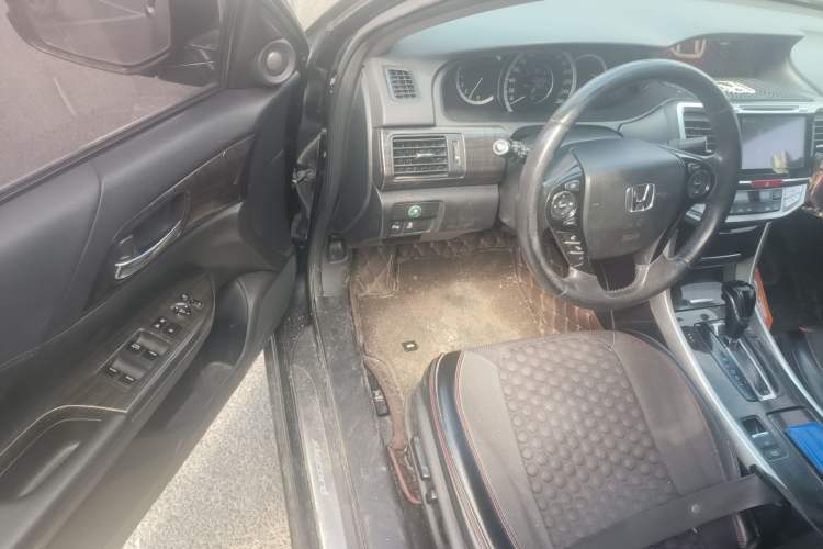 Used Honda Accord 2014 2.4L EX Luxury Edition Driver Seat
