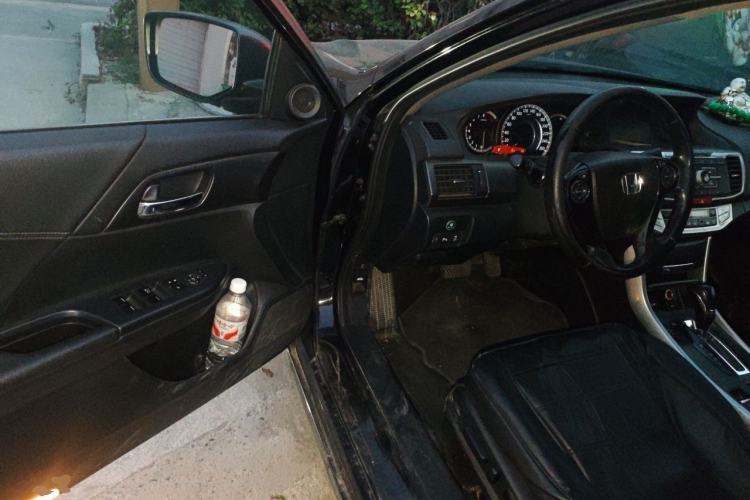 Used Honda Accord 2014 2.0L EX Luxury Edition Driver Seat
