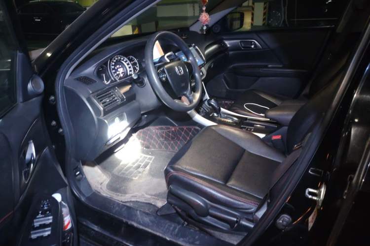 Used Honda Accord 2014 2.0L LX Comfort Edition Driver Seat