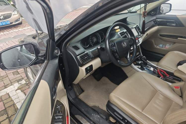 Used Honda Accord 2014 2.4L EX Luxury Edition Driver Seat