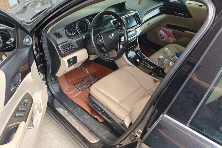 Used Honda Accord 2014 2.4L EX Luxury Edition Driver Seat