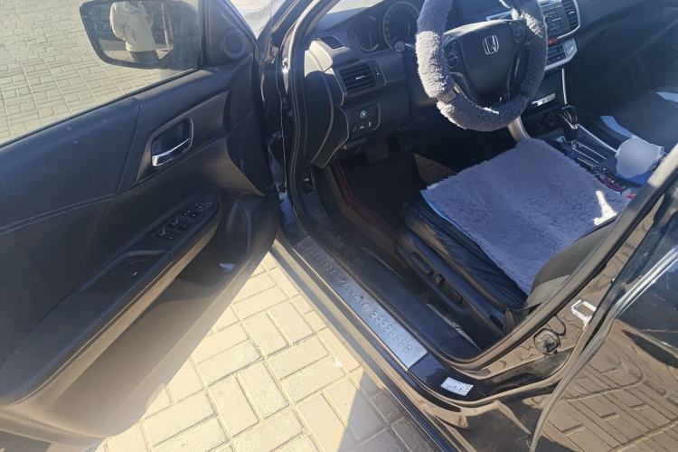 Used Honda Accord 2014 2.0L EX Luxury Edition Driver Seat