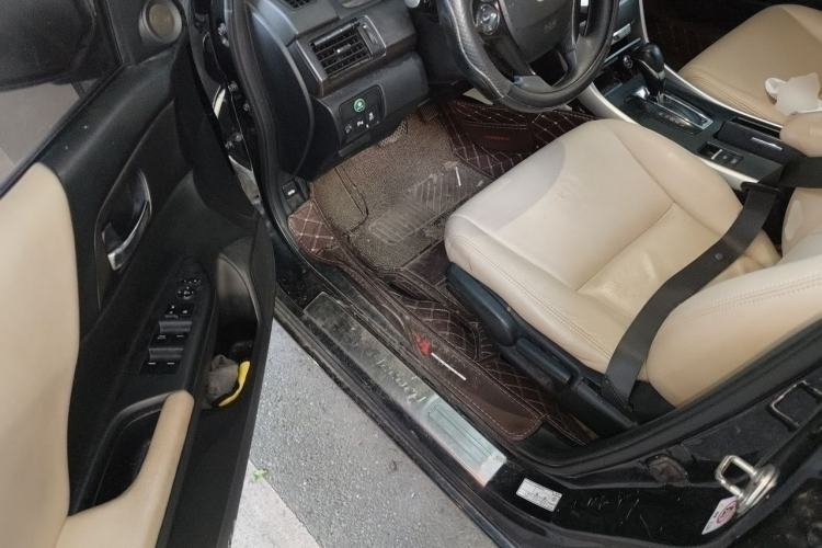 Used Honda Accord 2014 2.0L LX Comfort Edition Driver Seat
