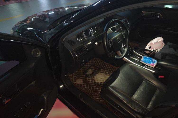 Used Honda Accord 2014 2.0L EX Luxury Edition Driver Seat