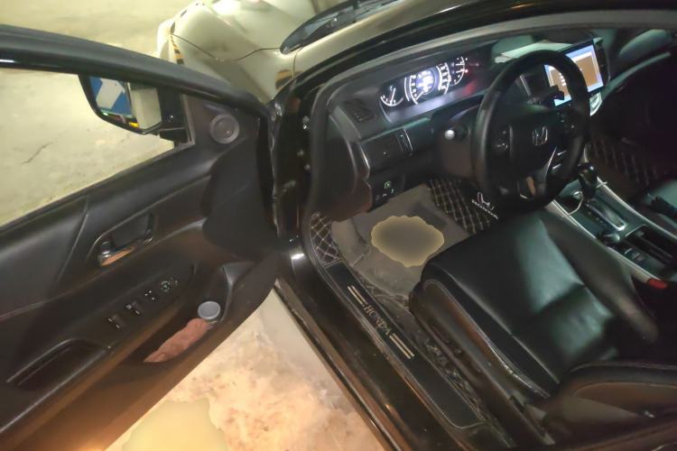 Used Honda Accord 2014 2.0L EX Luxury Edition Driver Seat