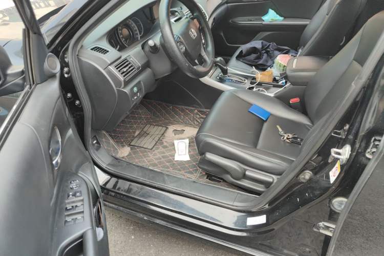 Used Honda Accord 2014 2.0L LX Comfort Edition Driver Seat