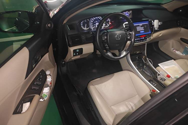 Used Honda Accord 2014 2.4L EX Luxury Edition Driver Seat