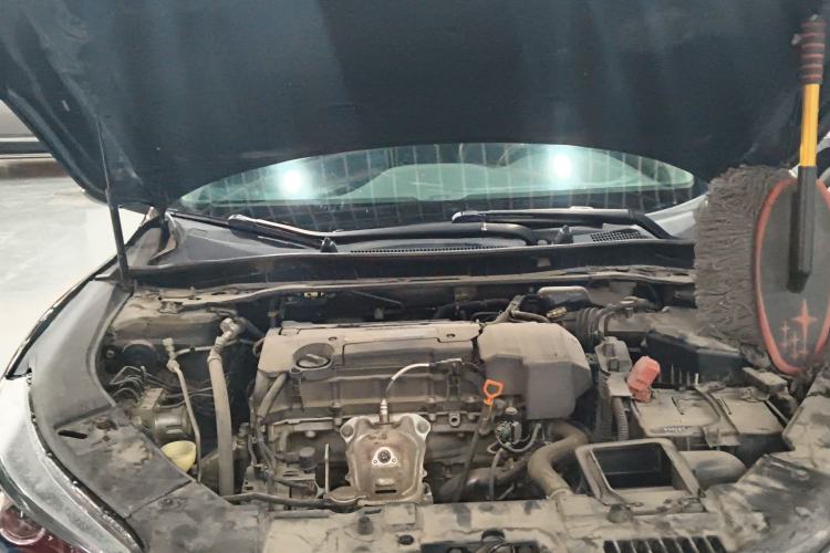 Used Honda Accord 2014 2.4L LX Comfort Edition Engine Bay