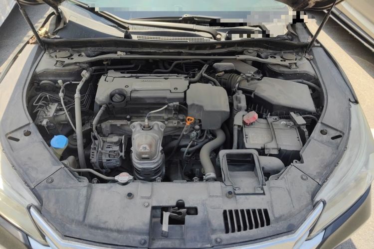 Used Honda Accord 2014 2.4L EX Luxury Edition Engine Bay