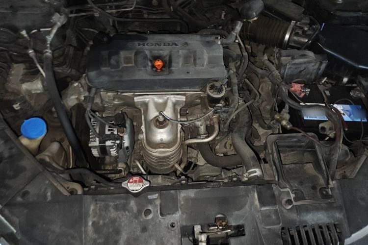 Used Honda Accord 2014 2.0L LX Comfort Edition Engine Bay