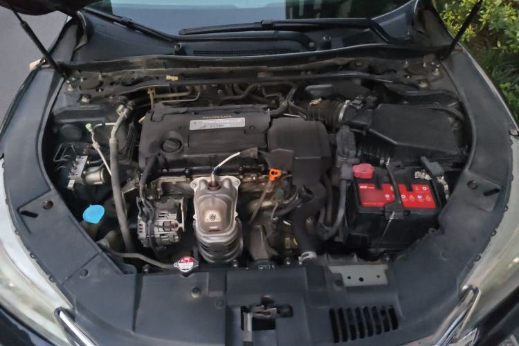 Used Honda Accord 2014 2.4L EX Luxury Edition Engine Bay