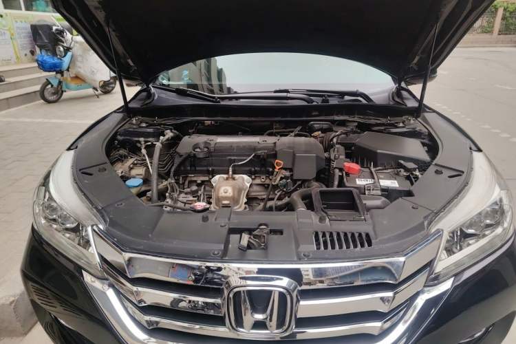 Used Honda Accord 2014 2.4L EX Luxury Edition Engine Bay