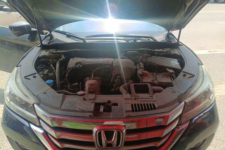 Used Honda Accord 2014 2.4L EX Luxury Edition Engine Bay