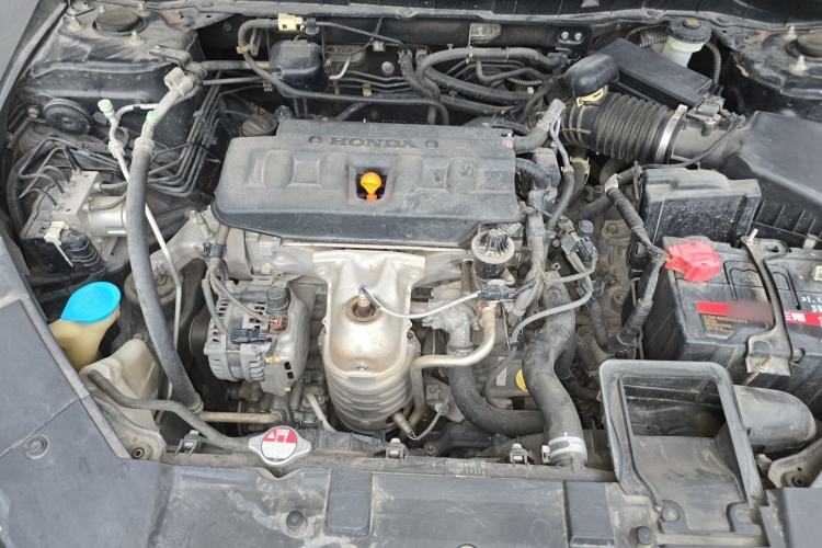 Used Honda Accord 2014 2.0L LX Comfort Edition Engine Bay