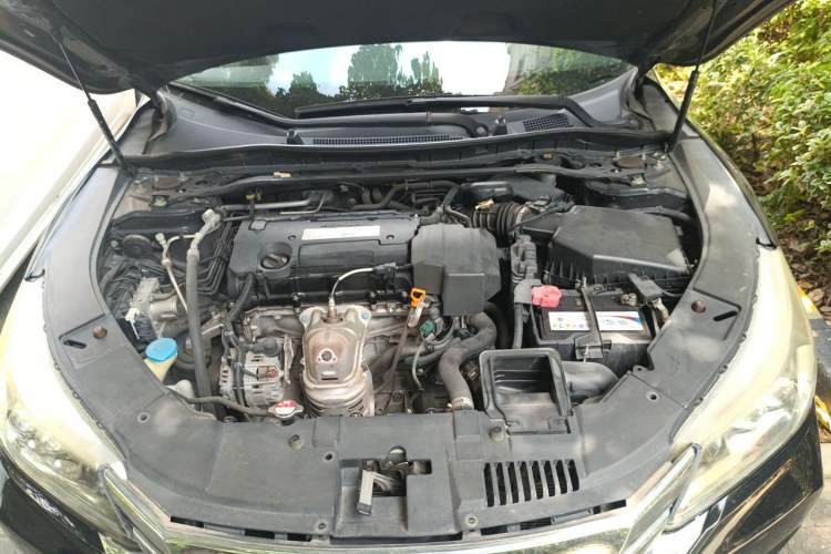 Used Honda Accord 2014 2.4L EX Luxury Edition Engine Bay