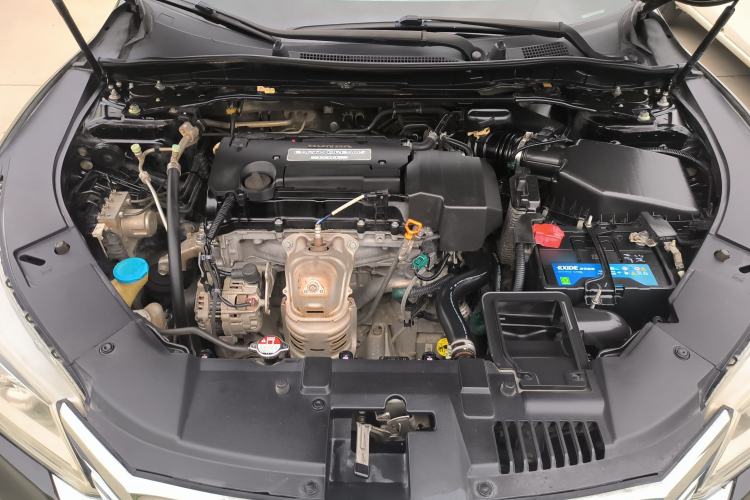 Used Honda Accord 2014 2.4L EX Luxury Edition Engine Bay