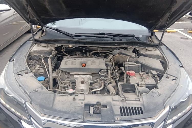 Used Honda Accord 2014 2.0L LX Comfort Edition Engine Bay