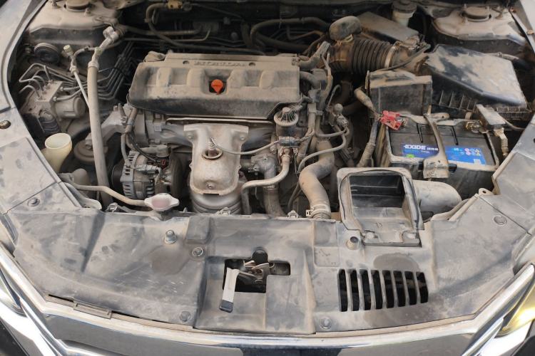 Used Honda Accord 2014 2.0L EXN Luxury Navigation Edition Engine Bay