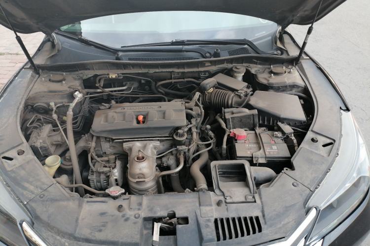 Used Honda Accord 2014 2.0L EX Luxury Edition Engine Bay