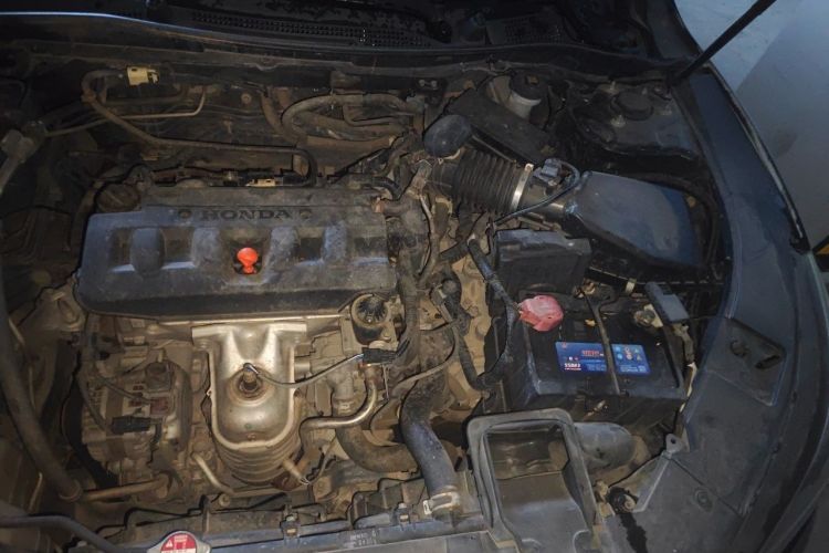 Used Honda Accord 2014 2.0L EX Luxury Edition Engine Bay Left