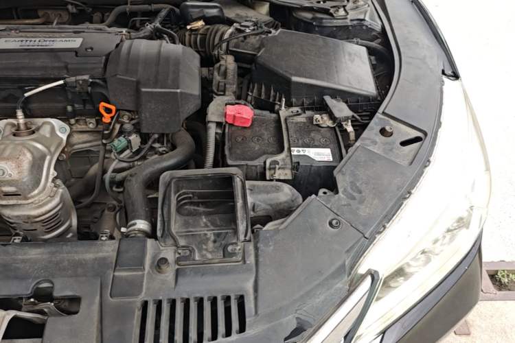 Used Honda Accord 2014 2.4L EXN Luxury Navigation Edition Engine Bay Left