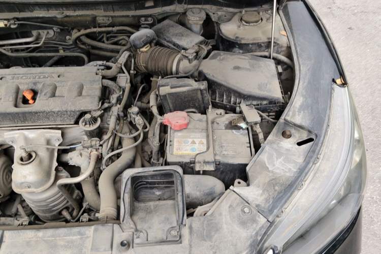 Used Honda Accord 2014 2.0L EX Luxury Edition Engine Bay Left