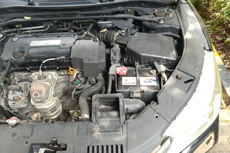 Used Honda Accord 2014 2.4L EX Luxury Edition Engine Bay Left