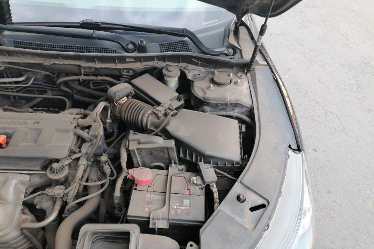Used Honda Accord 2014 2.0L EX Luxury Edition Engine Bay Left