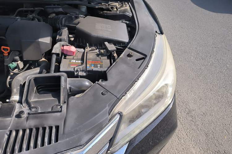 Used Honda Accord 2014 2.4L EX Luxury Edition Engine Bay Left
