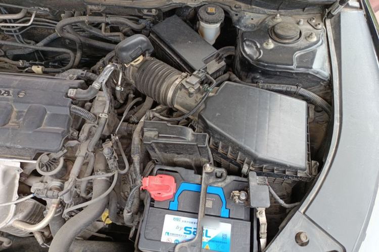 Used Honda Accord 2014 2.0L EX Luxury Edition Engine Bay Left