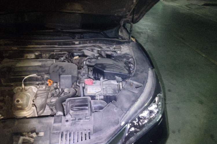 Used Honda Accord 2014 2.4L EX Luxury Edition Engine Bay Left