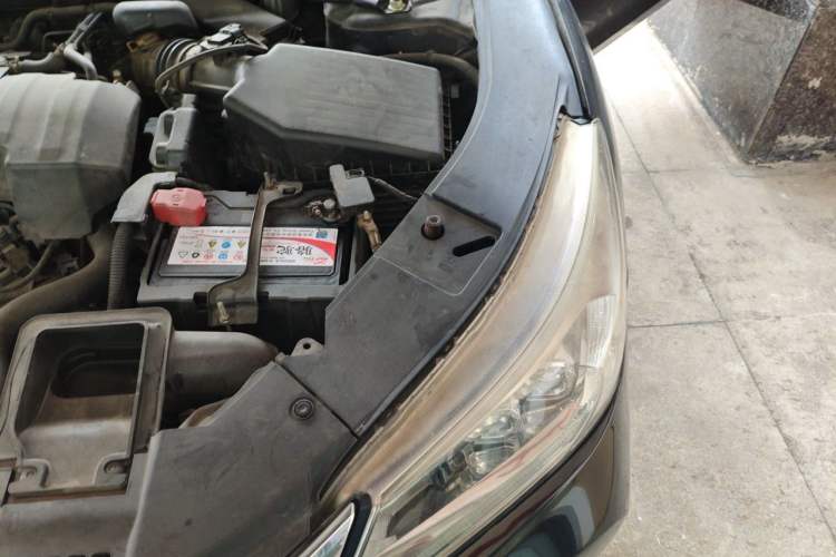 Used Honda Accord 2014 2.4L EX Luxury Edition Engine Bay Left