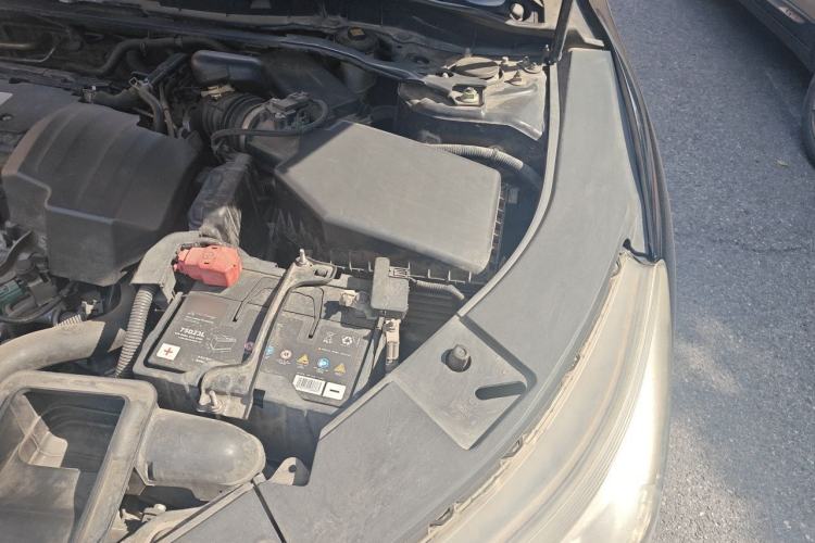 Used Honda Accord 2014 2.4L EX Luxury Edition Engine Bay Left