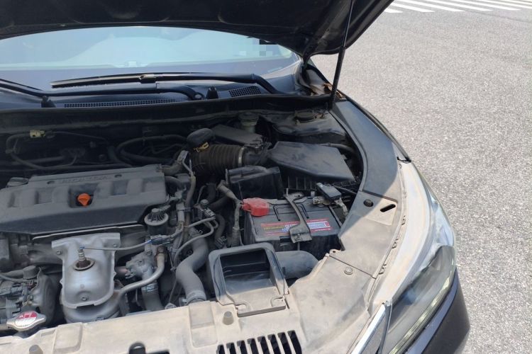Used Honda Accord 2014 2.0L EX Luxury Edition Engine Bay Left