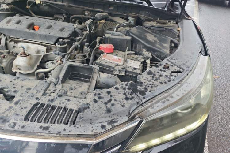 Used Honda Accord 2014 2.0L EX Luxury Edition Engine Bay Left