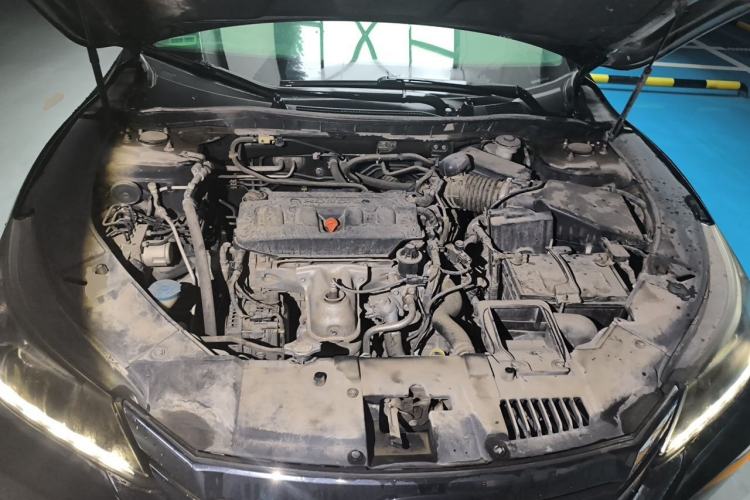 Used Honda Accord 2014 2.0L LX Comfort Edition Engine Bay