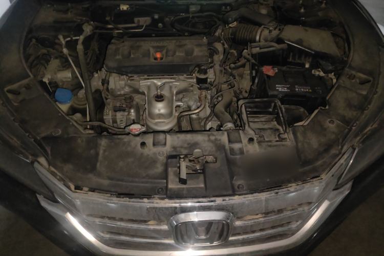 Used Honda Accord 2014 2.0L EX Luxury Edition Engine Bay