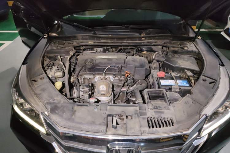 Used Honda Accord 2014 2.4L EX Luxury Edition Engine Bay