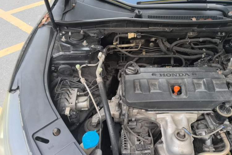 Used Honda Accord 2014 2.0L LX Comfort Edition Engine Bay Right