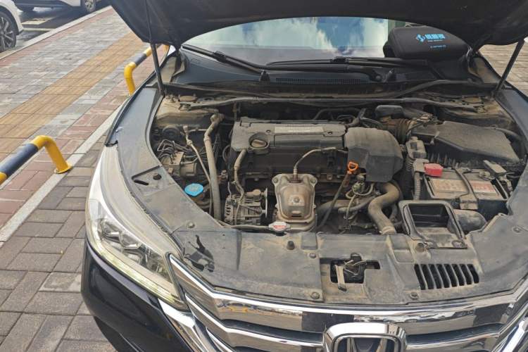 Used Honda Accord 2014 2.4L EX Luxury Edition Engine Bay Right