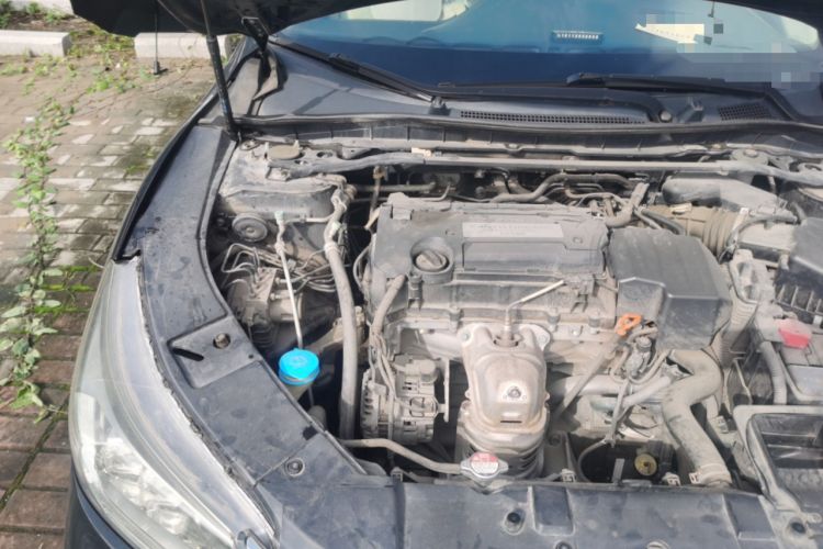 Used Honda Accord 2014 2.4L EX Luxury Edition Engine Bay Right